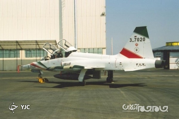 خلبانان ایرانی با چه جنگنده‌ای آموزش می‌بینند؟ + تصاویر