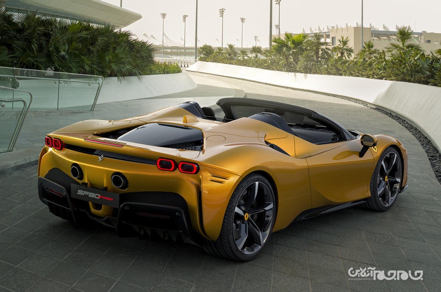 فراری SF90 Spider با 986 اسب بخار قدرت رسما معرفی شد+عکس