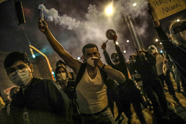 آوارگان زمین و دریا (تصاویر) آوارگان زمین و دریا (تصاویر)