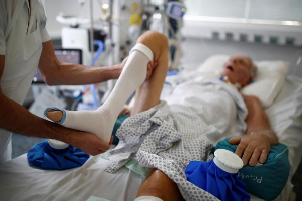 اینجا فاصله بین مرگ و زندگی است (تصاویر)