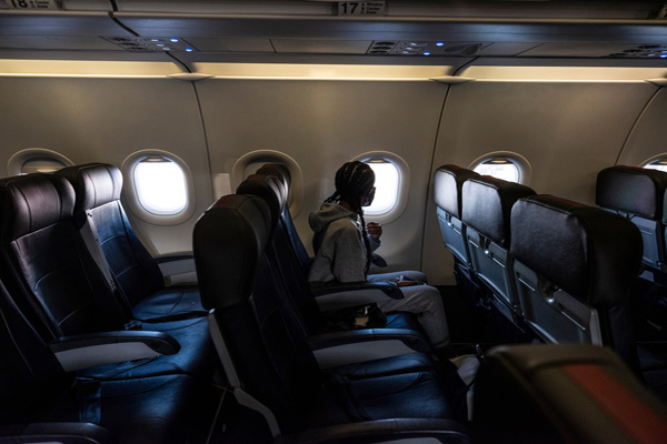 دراز و نشست، جریمه نزدن ماسک! (تصاویر) دراز و نشست، جریمه نزدن ماسک! (تصاویر)