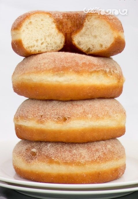 طرز تهیه پیراشکی بازاری کرم دار یا شکلاتی بدون فر در 7 گام پیراشکی بدون کرم