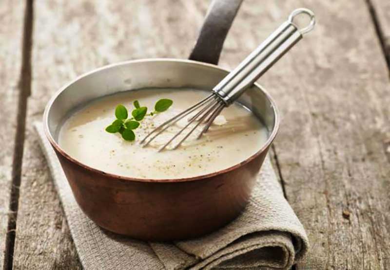 طرز تهیه سس بشامل یا سس سفید طرز تهیه سس بشامل یا سس سفید