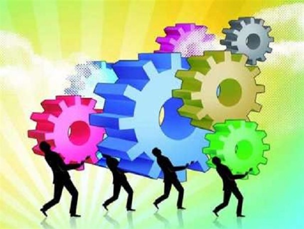 اندیشه و عمل؛ دو بال برای پرواز