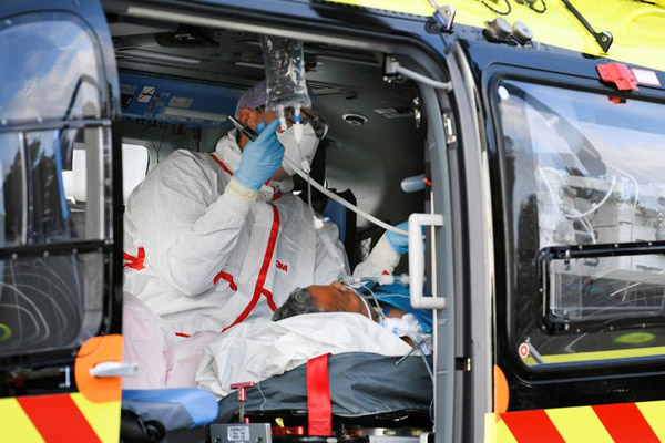 مرگ و زندگی در بخش مراقبت های ویژه بیمارستان ها (گزارش تصویری)