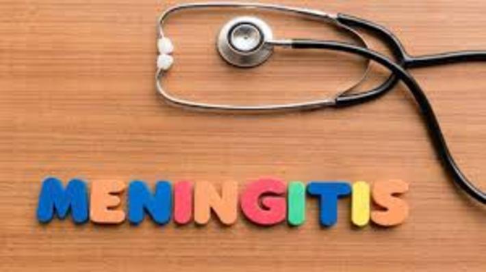 مننژیت بیماری ای است که درآن غشاء (مننژ یا meninges) اطراف مغز و نخاع ملتهب می شود. ورم همراه با مننژیت اغلب باعث بروز نشانه های معمول بیماری مننژیت، شامل سردرد، طب و خشکی گردن می شود.