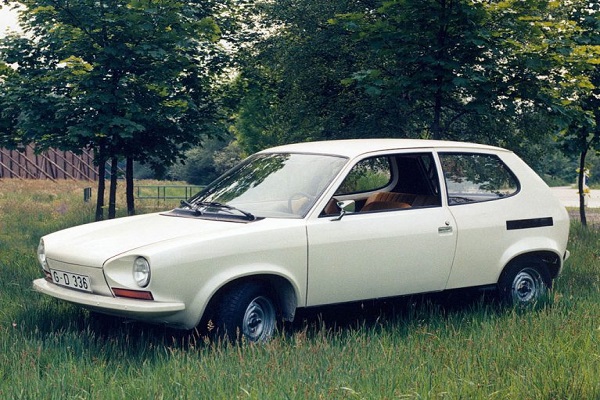 با بهترین هاچ بک های موتور وسط آشنا شوید با بهترین هاچ بک های موتور وسط آشنا شوید