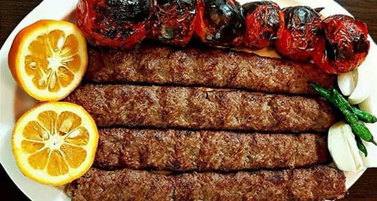 طرز تهیه کباب کوبیده خانگی و خوشمزه