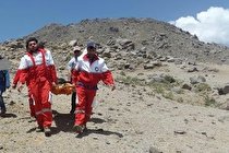 نجات مرد گرفتار شده در ارتفاعات کوه چرمین سیروان