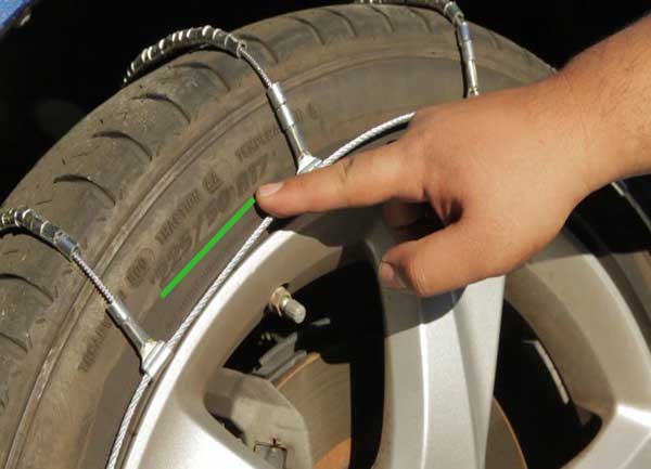 نحوه استفاده از زنجیر چرخ / نکاتی که بسیاری از رانندگان از آنها آگاه نیستند (+عکس) نحوه استفاده از زنجیر چرخ / نکاتی که بسیاری از رانندگان از آنها آگاه نیستند (+عکس)