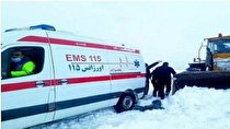 نجات دو مادر باردار قزوینی از برف و کولاک