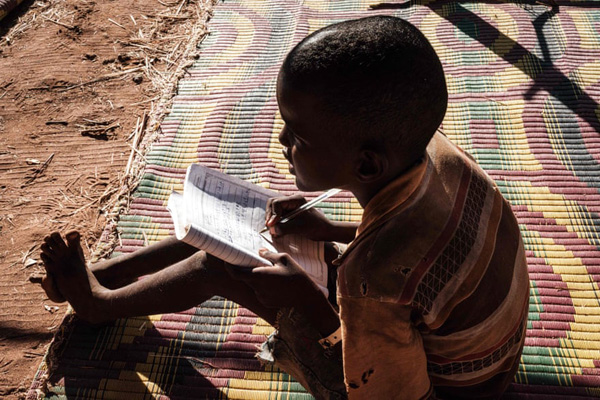 معلق میان زمین و هوا / قطار شلوغ در اوج کرونا (تصاویر) معلق میان زمین و هوا / قطار شلوغ در اوج کرونا (تصاویر)