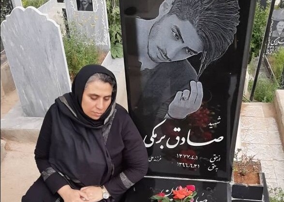 سرانجام قاتلان پسر جوانی که زنده سوزانده شد | کاش فیلم نگرفته بودید و نمیدیدم پسرم را چطور کشتید سرانجام قاتلان پسر جوانی که زنده سوزانده شد | کاش فیلم نگرفته بودید و نمیدیدم پسرم را چطور کشتید