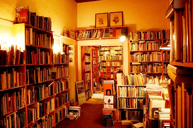 قدیمی ترین کتابفروشی نیویورک +عکس قدیمی ترین کتابفروشی نیویورک +عکس