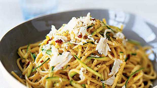 طرز تهیه پاستا کدو سبز طرز تهیه پاستا کدو سبز