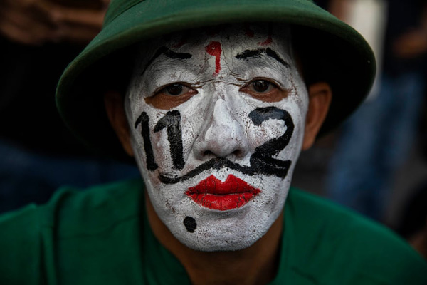 جنبش بی پایان در فوتبال / تظاهرات علیه آدم ربایان (تصاویر) جنبش بی پایان در فوتبال / تظاهرات علیه آدم ربایان (تصاویر)