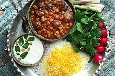 طرز تهیه قیمه نخود یزدی