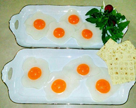 طرز تهیه ژله به شکل نیمرو