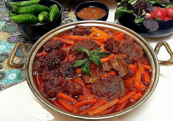 طرز تهیه خورشت هویج