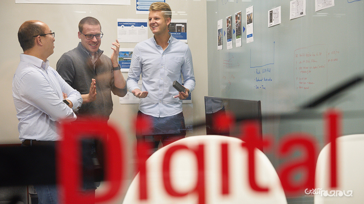 پورشه از هوش مصنوعی برای تشخیص صداهای مزاحم و اضافی استفاده خواهدکرد+عکس