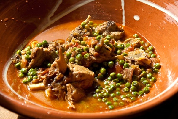 طرز تهیه خورش نخود فرنگی