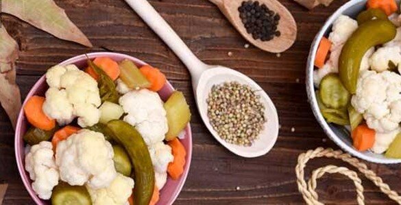 طرز تهیه ترشی شور لذیذ خانگی