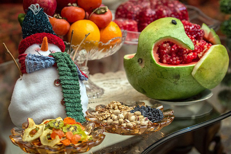 تزیین سفره شب یلدا 99