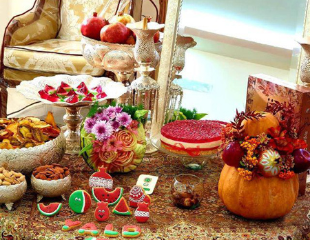 تزیین سفره شب یلدا 99