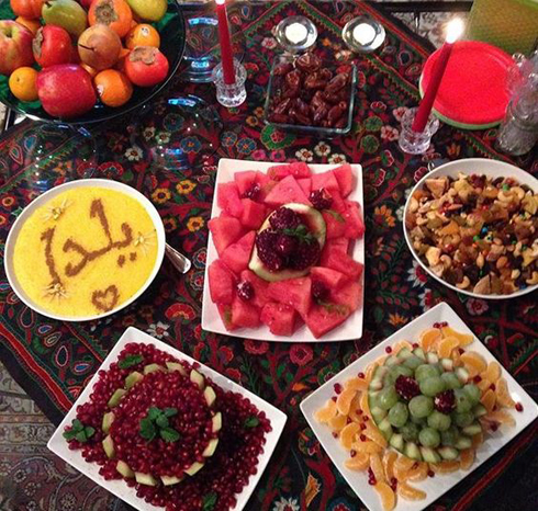 تزیین سفره شب یلدا 99