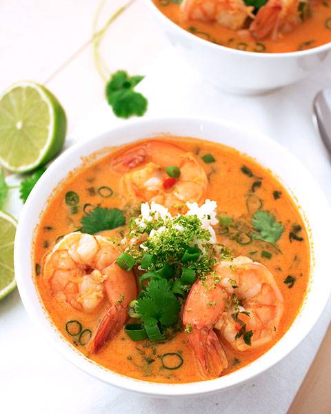 طرز تهیه سوپ میگو در خانه طرز تهیه سوپ میگو در خانه