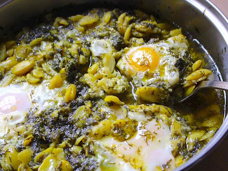 طرز تهیه خورشت باقلا قاتق مرحله به مرحله