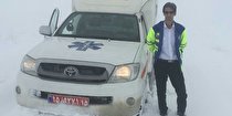 پس از 4 ساعت عملیات نفس‌گیر انجام شد/ نجات جان 2 مادر باردار روستایی درجاده برفی و صعب‌العبور