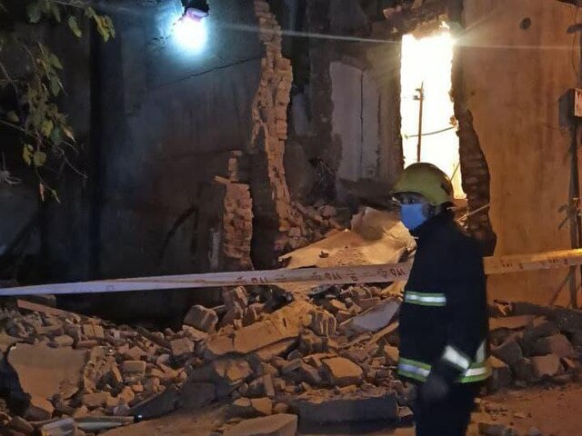 گودبرداری غیراصولی موجب ریزش سه ساختمان مسکونی در تبریز شد گودبرداری غیراصولی موجب ریزش سه ساختمان مسکونی در تبریز شد