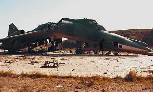 حمله به «اچ ۳» ۴۰ ساله شد (+تصاویر) حمله به «اچ ۳» ۴۰ ساله شد (+تصاویر)