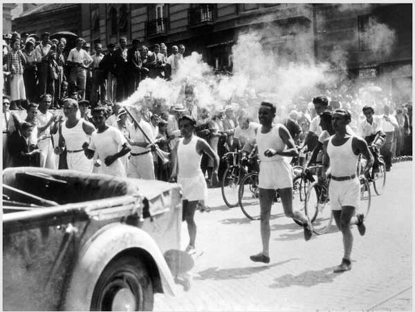 آنچه درباره مشعل المپیک نمی دانید / پای هیتلر در میان است! (+تصاویر) آنچه درباره مشعل المپیک نمی دانید / پای هیتلر در میان است! (+تصاویر)