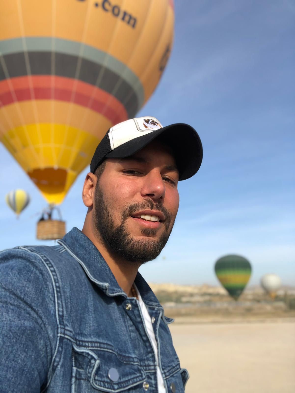 رازها و ماجراجویی های «بنیامین رضایی» در سفر به ۶۰ کشور جهان!