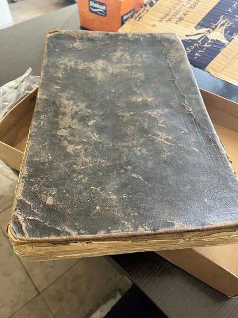 قاچاق ۵۷۰ قلم عتیقه / ارزش چند میلیاردی سکه‌ ها (+عکس)