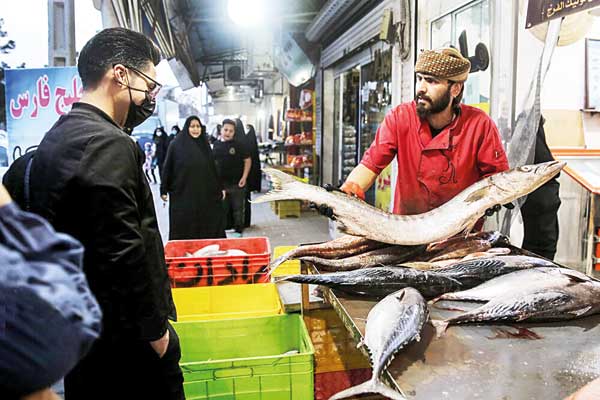 قدم بهار خانم سر چشم همـه (گزارش تصویری) قدم بهار خانم سر چشم همـه (گزارش تصویری)