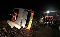 واژگونی اتوبوس مسافربری در لرستان