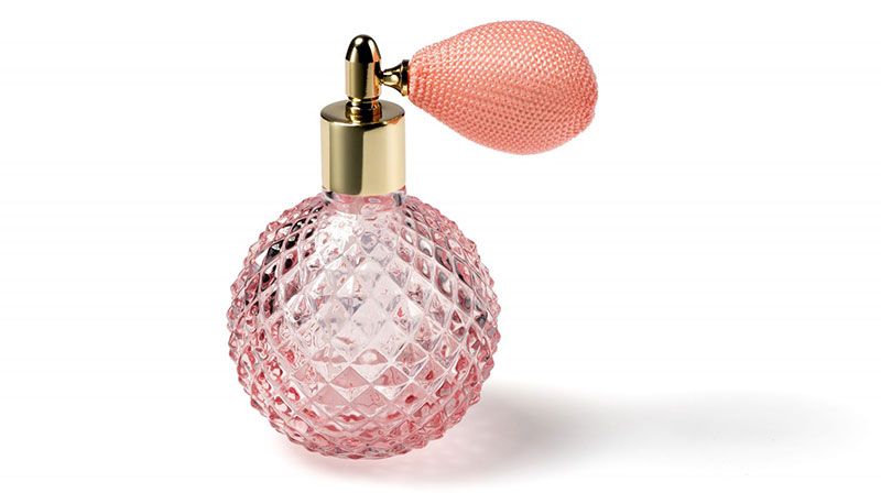 تاثیر شگفت انگیز عطر بر روحیه انسان