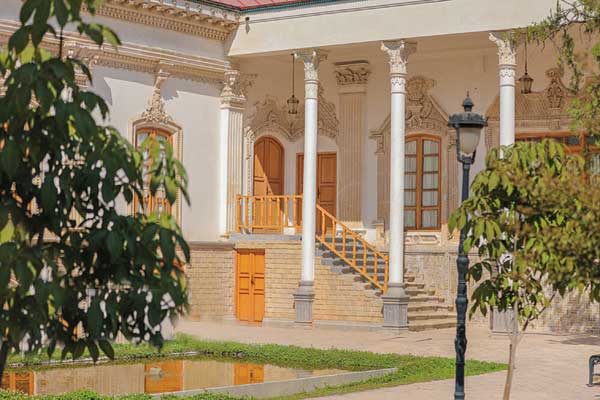 حیات غیررسمی دایی جان ناپلئون (+تصاویر) حیات غیررسمی دایی جان ناپلئون (+تصاویر)