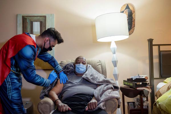 این قورباغه انسان را می کُشد / برگزاری بزرگ کنسرت در جهان (گزارش تصویری)