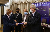 آینده‌سازان کشور دست‌پرورده و آموزش‌دیده معلمان هستند