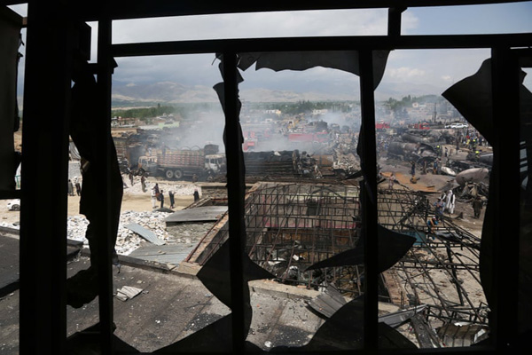 اعتراض از اینجا تا آنجا ( گزارش تصویری)