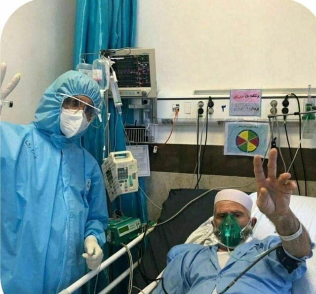 پیرمرد ۹۲ ساله کرونا را شکست داد +عکس پیرمرد ۹۲ ساله کرونا را شکست داد +عکس