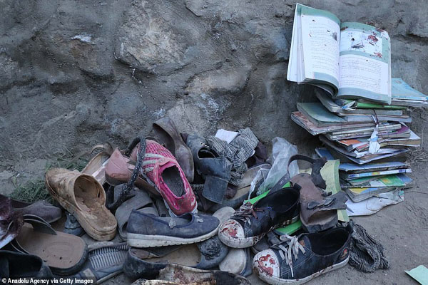 تصاویر تکان دهنده از انفجار بمب در کابل تصاویر تکان دهنده از انفجار بمب در کابل