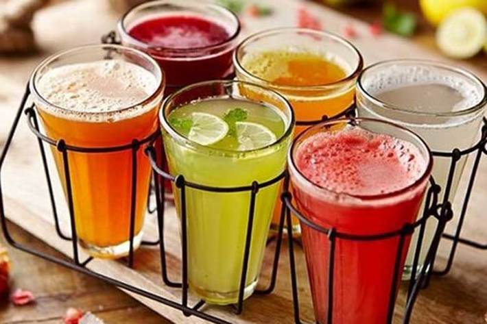 نتایج یک بررسی جدید نشان می‌دهد مصرف نوشیدنی‌های قندی ممکن است منجر به افزایش خطر سرطان روده بزرگ شود.
