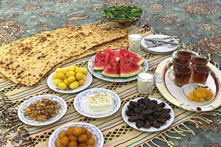 راهکارهایی برای جلوگیری از تشنگی روزه داران / چه کسانی روزه نگیرند؟ / مضرات حلیم چیست؟
