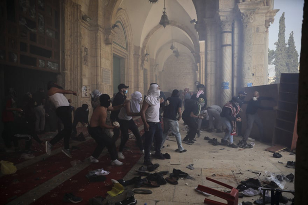 داستان یک نهنگ نگون بخت / توزیع غذا بین فقرای قطب اقتصادی لاتین (گزارش تصویری) داستان یک نهنگ نگون بخت / توزیع غذا بین فقرای قطب اقتصادی لاتین (گزارش تصویری)