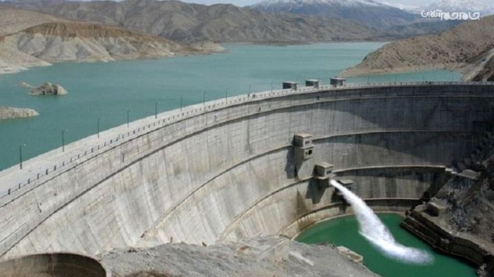 مدیر مطالعات پایه منابع آب شرکت آب منطقه‌ای استان اردبیل از کاهش حجم ذخیره آب سد‌های این استان به میران ۵۰ درصد در مقایسه با پارسال خبر داد.